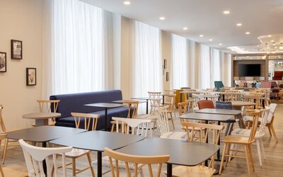 Hotel restaurant at the Hampton by Hilton Manchester Northern Quarter.