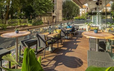 Terrace perfect for coworking at Hilton Garden Inn Bristol City Centre.