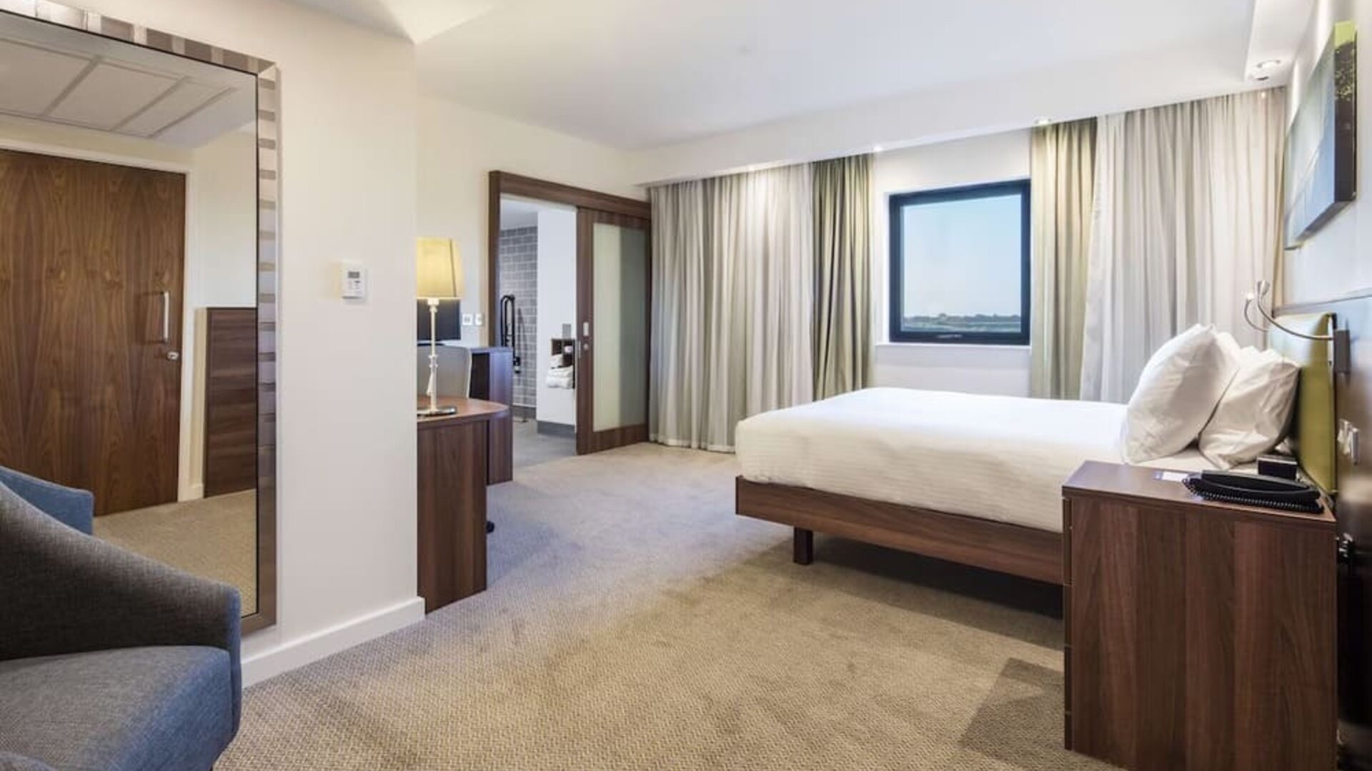 Spacious day use room at Hampton By Hilton Humberside Airport.