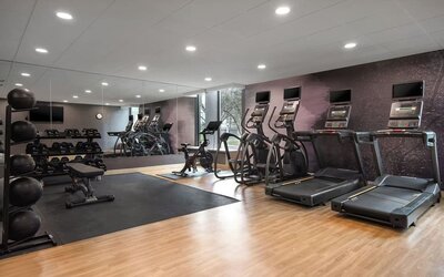 Fitness center at Best Western Plus Secaucus Meadowlands.