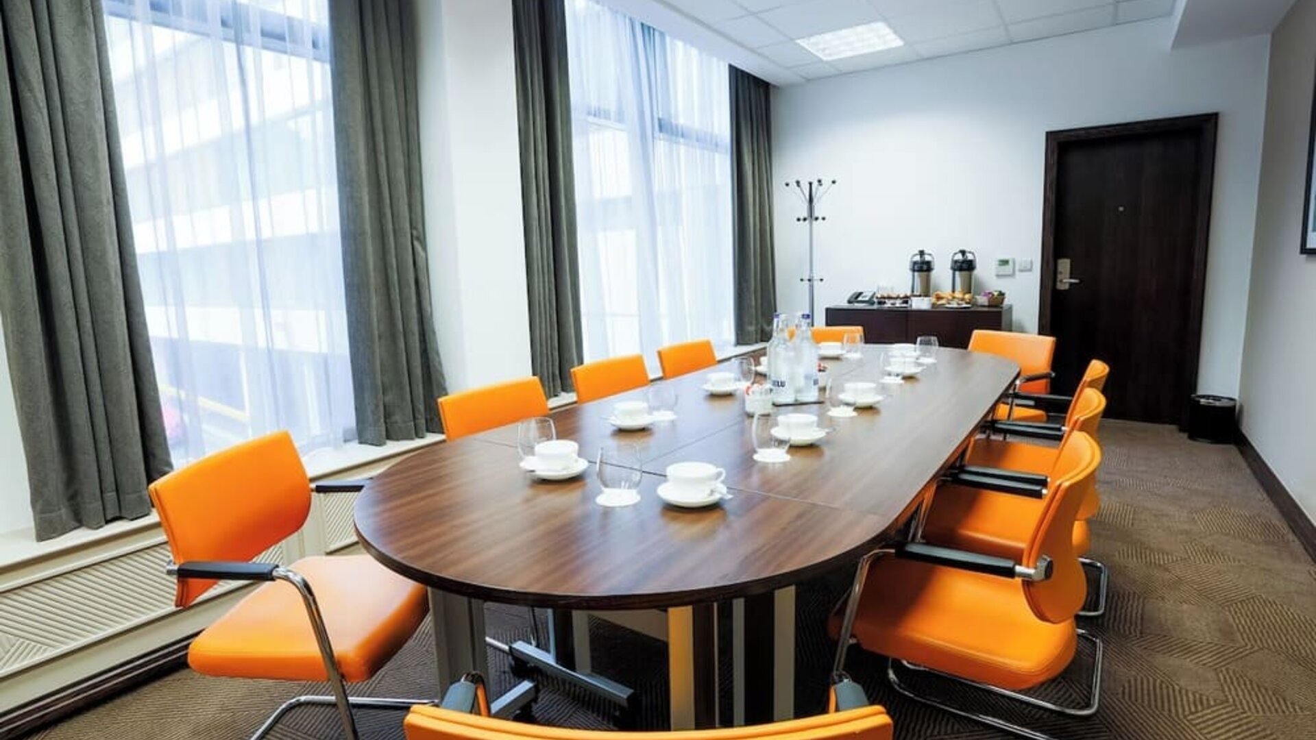 Professional meeting room at DoubleTree By Hilton London - Hyde Park.
