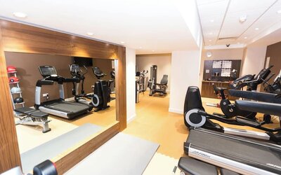 Fitness center available at DoubleTree By Hilton London - Hyde Park.