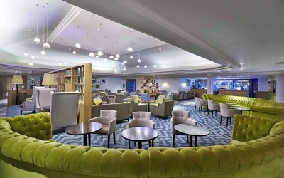 Hotel bar and lounge area with stylish and comfortable workspace at the DoubleTree by Hilton Bristol North.