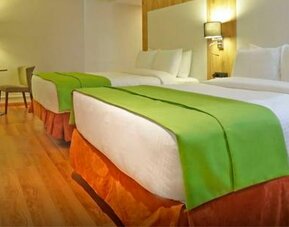 Hotel Ramada Panama Centro via Argentina