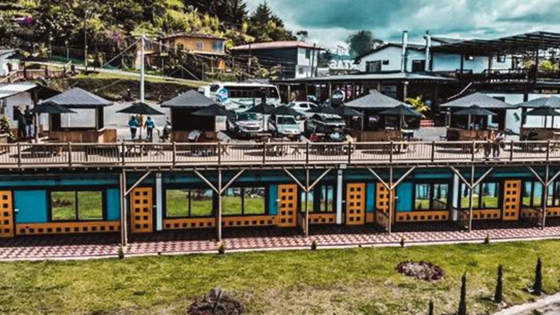 Nautic Hotel & Centro Acuático