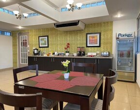 Apart Hotel Sevilla Suites