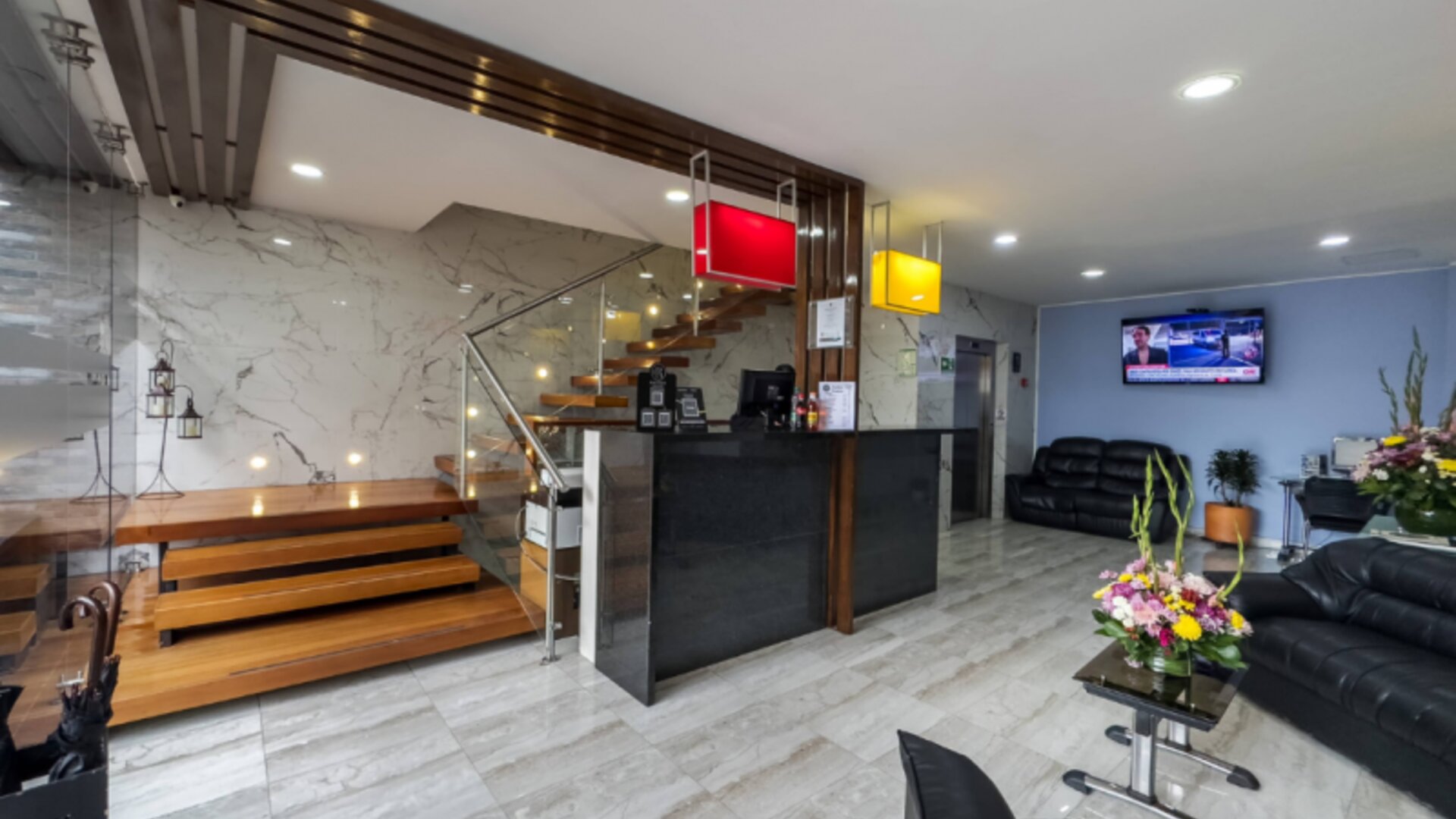 Regency Boutique La Feria