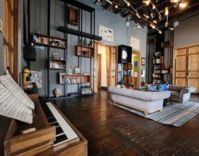 Delgadillo Hotel by Socialtel