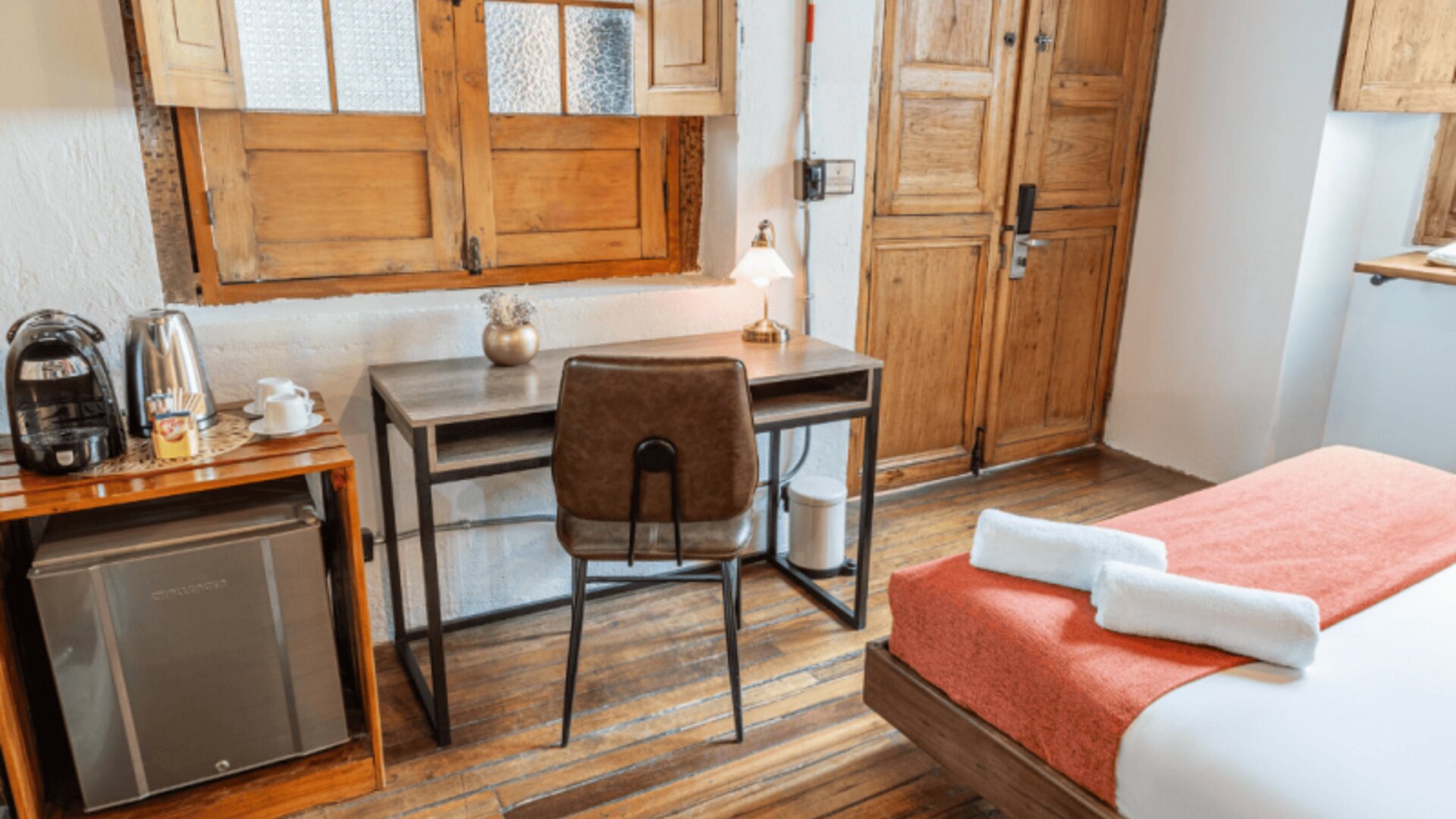 Delgadillo Hotel by Socialtel