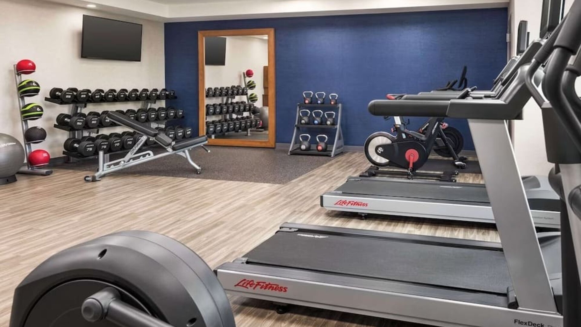 Fitness center available at Hampton Inn Chicago O`Hare.