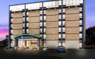 Exterior view of the multi-storey Best Western hotel building and entrance at Best Western Executive Hotel Of New Haven-West Haven.