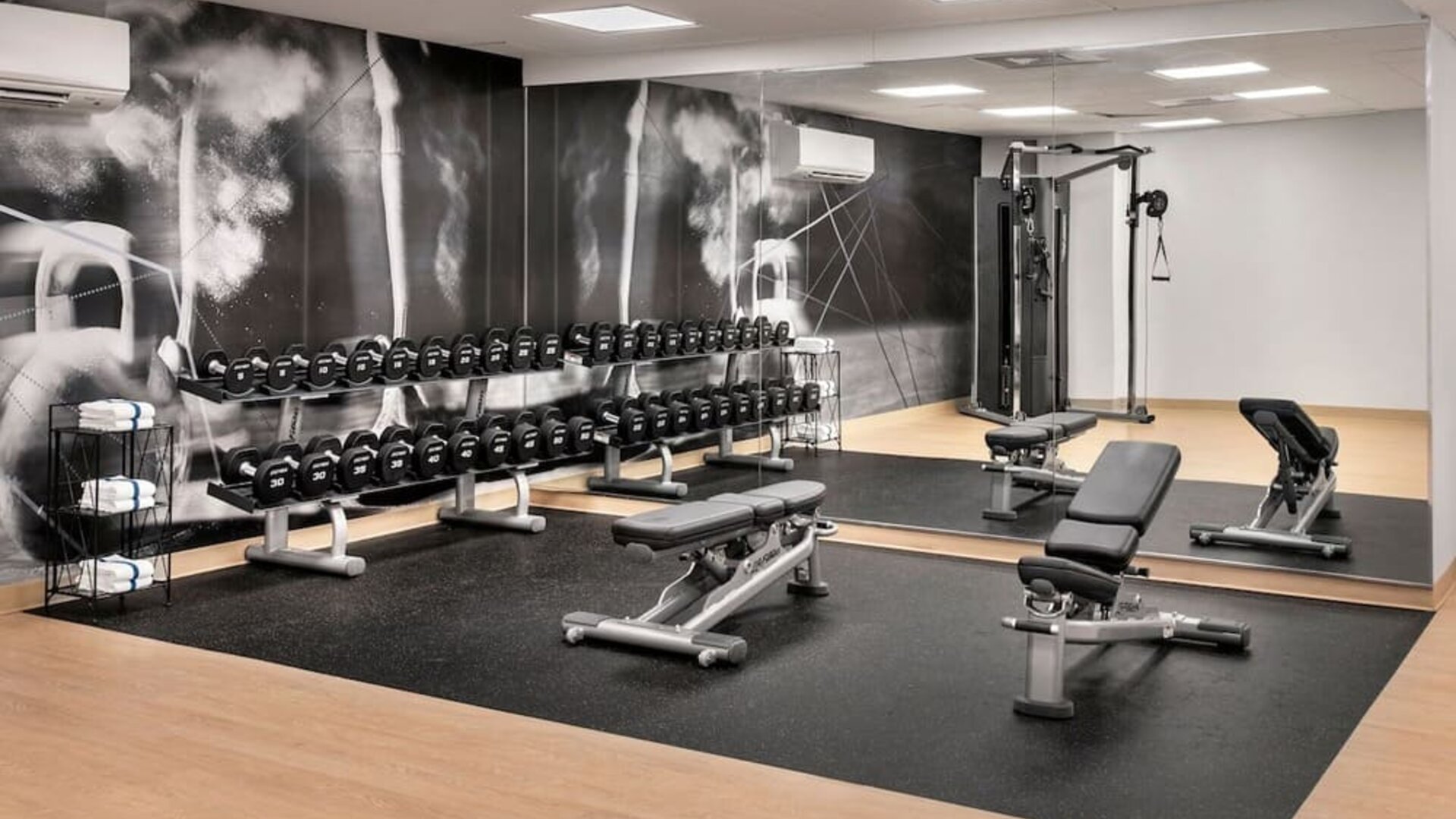 Fitness center at Boston Marriott Burlington.