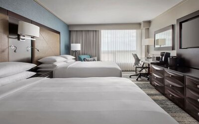 Queen beds at Boston Marriott Burlington.