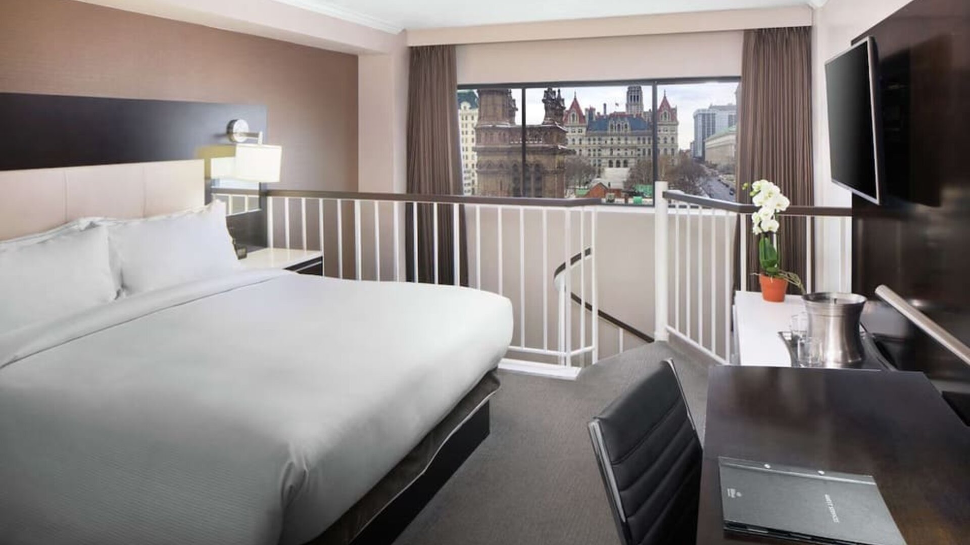 Day use room with work desk at Hilton Albany.