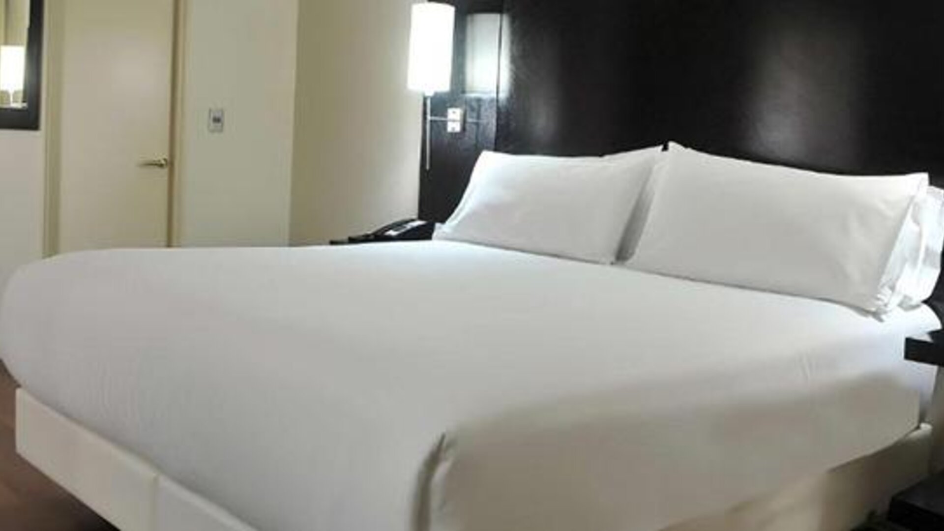 NH Ciudad de Santiago