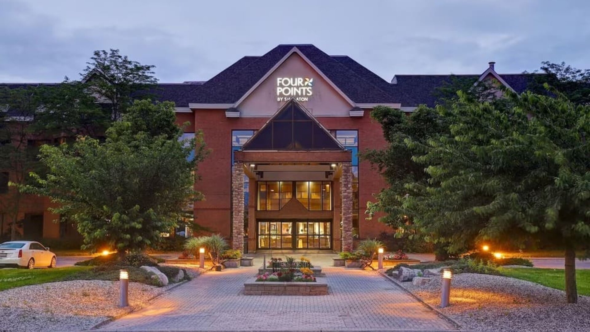 Hotel entrance at the Four Points By Sheraton St Catharines Niagara Suites.