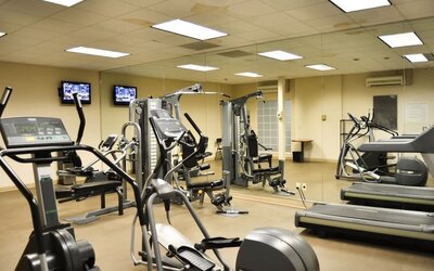 Fully equipped fitness center at Amenida Residences.