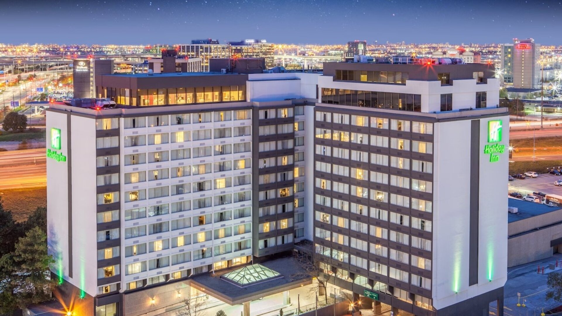 Hotel exterior at Holiday Inn Toronto International Airport.