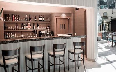 Howard Johnson Plaza Florida