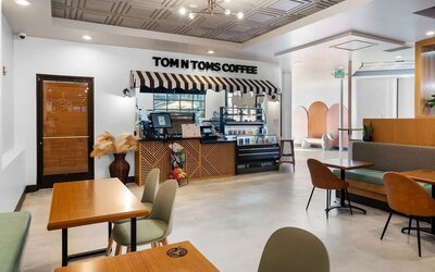 Coffee shop and restaurant available at The Live Hotel.