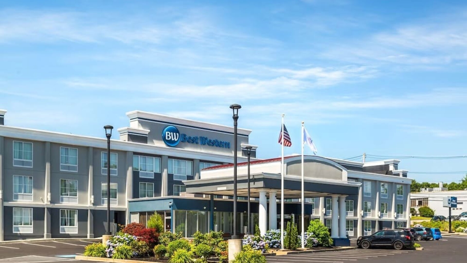 Hotel exterior at Best Western Braintree.