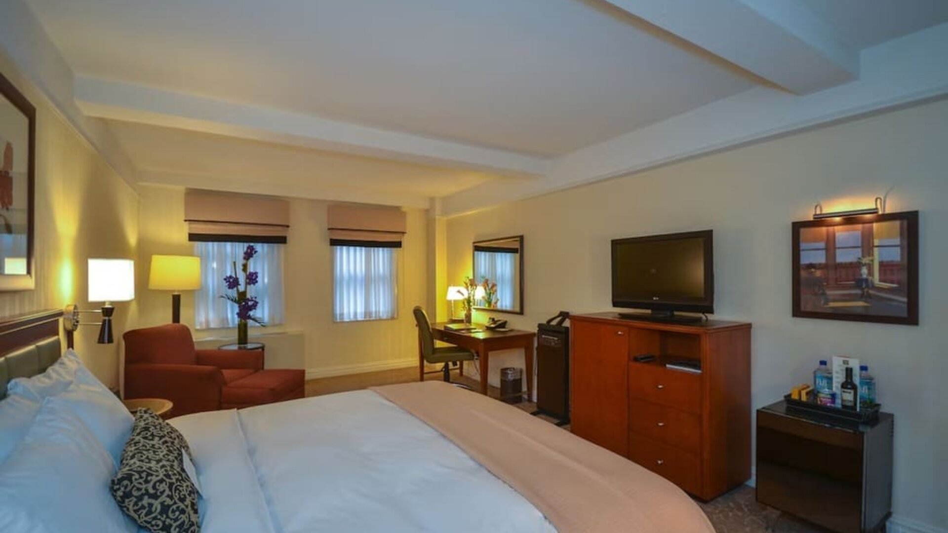 Day use room at San Carlos Hotel.