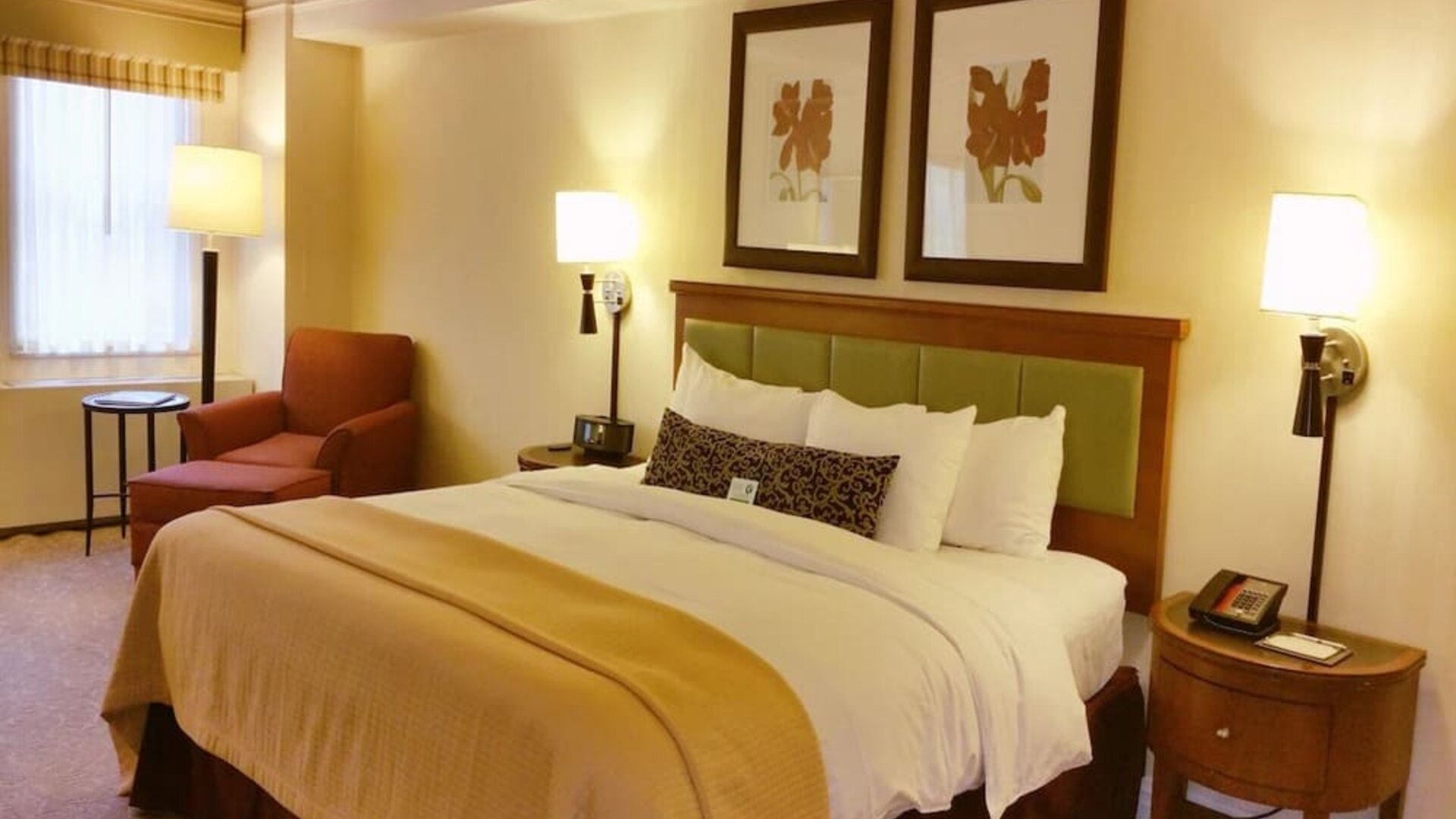 Day use room at San Carlos Hotel.