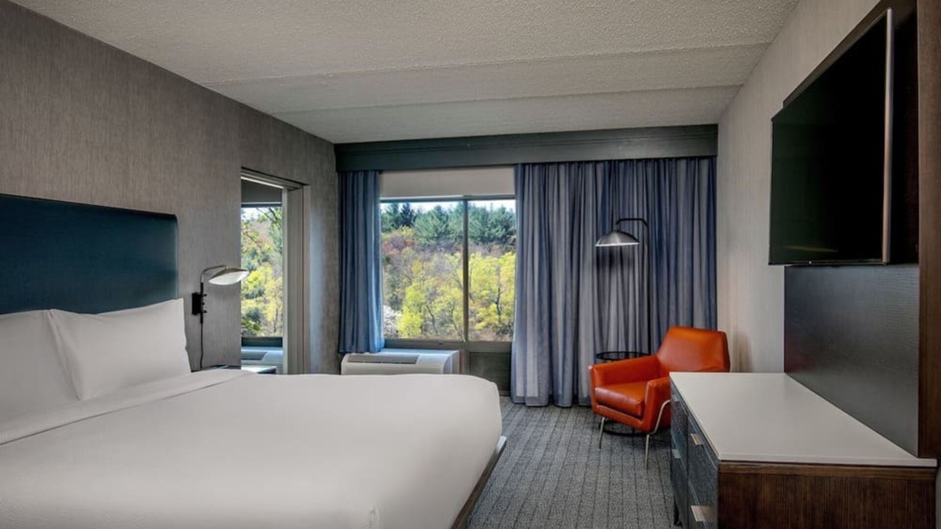 Day use room with natural light at Courtyard Boston Marlborough.