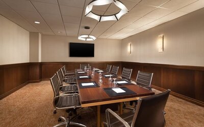Professional meeting room at The Westin SFO Airport.