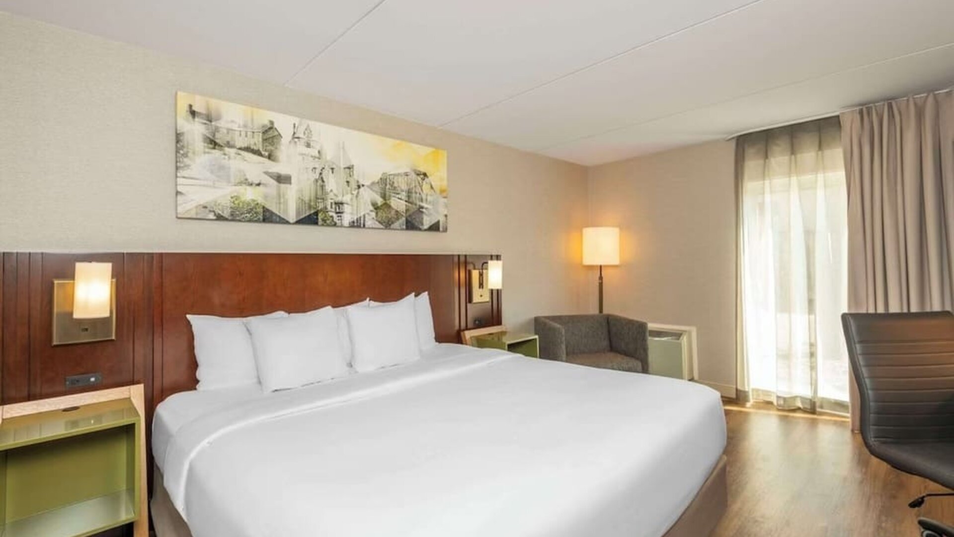 Day use room at Comfort Inn Hamilton.