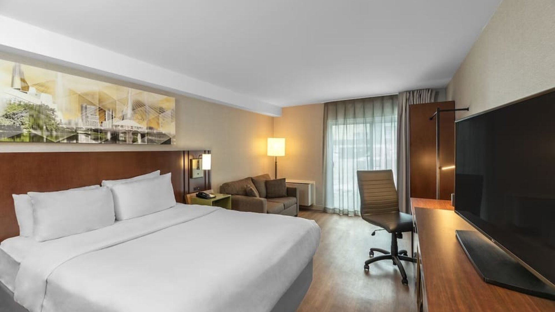 Day use room with work desk and private bathroom at Comfort Inn Dryden.