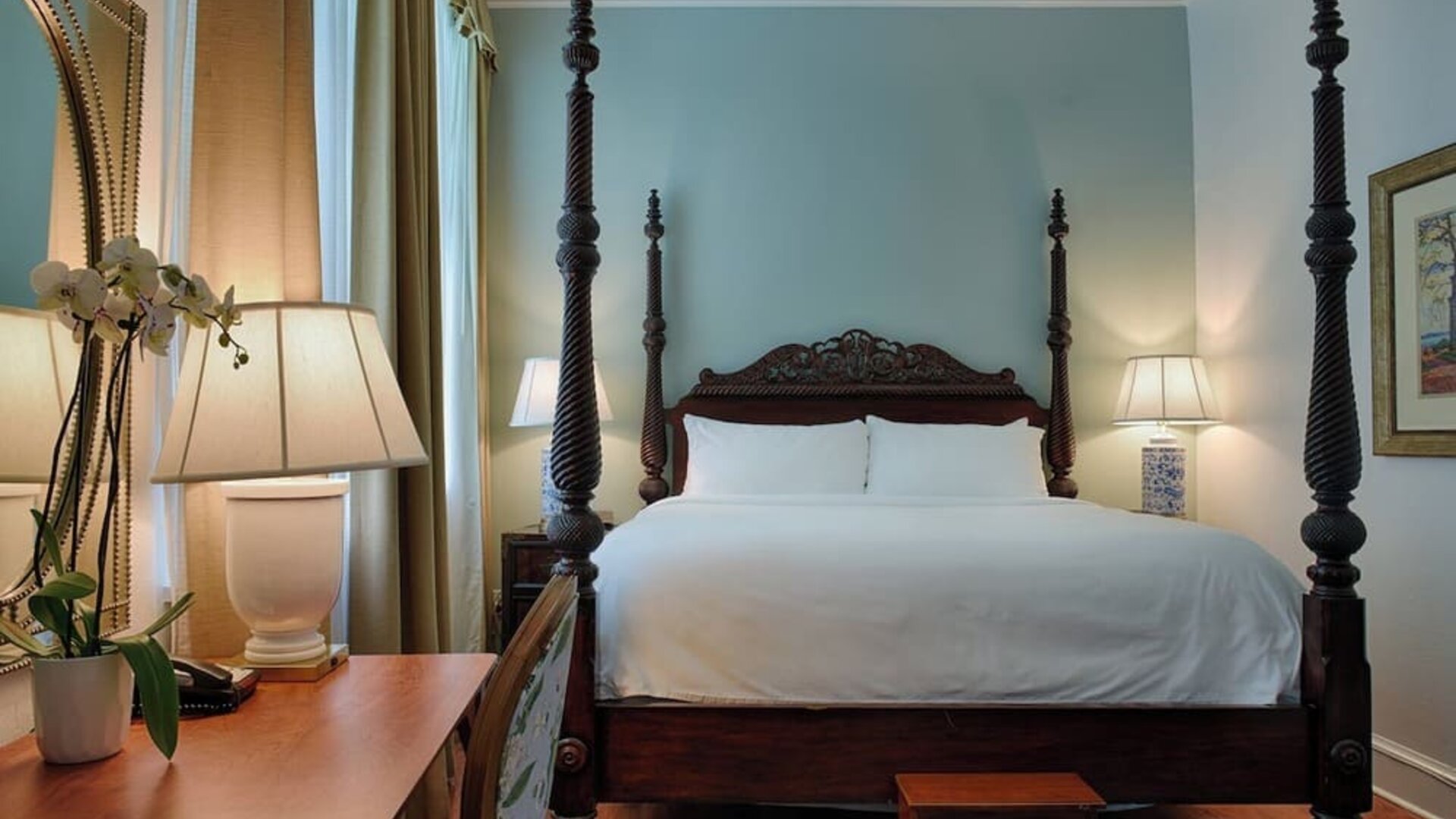 Day use room with natural light at St James Hotel, An Ascend Hotel Collection Member.