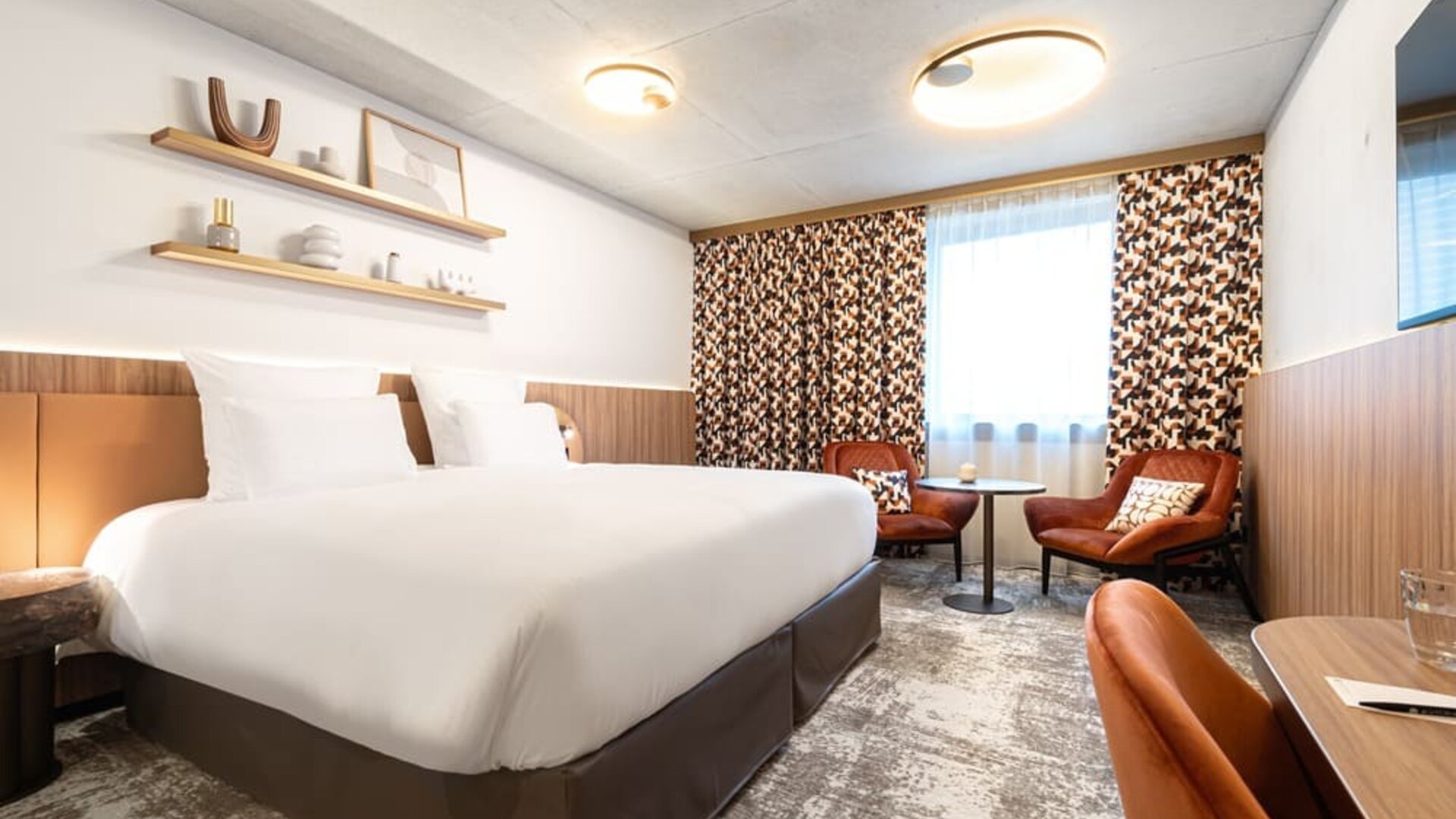 Day use room at Pullman Lyon.