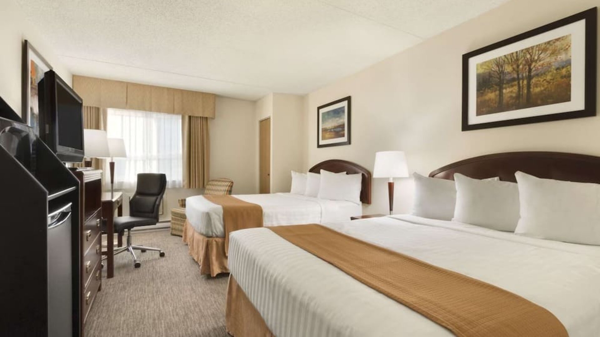 Day use twin room at Travelodge Edmonton South.