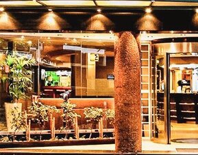 Sarmiento Palace Hotel