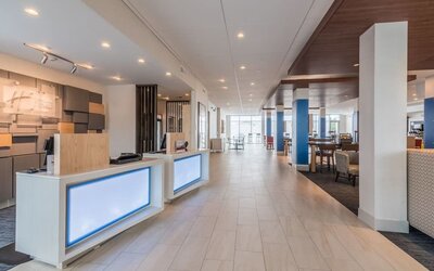 Lobby and coworking lounge at Holiday Inn Express & Suites Ruston.