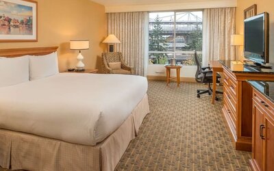 Day use room with work desk at Hilton Seattle Airport & Conference Center.