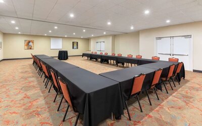 Meeting room at La Quinta Inn & Suites San Antonio Medical Center NW.
