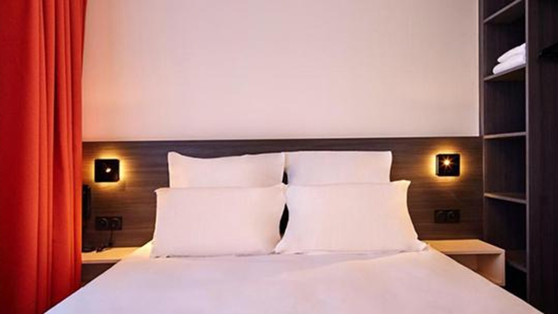 Kyriad Combs La Ville Sénart