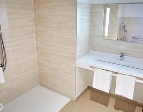 Kyriad Combs La Ville Sénart