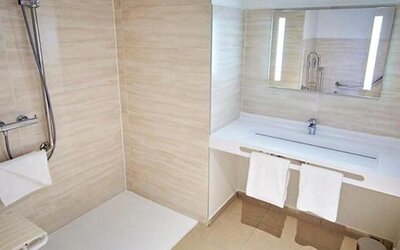 Kyriad Combs La Ville Sénart