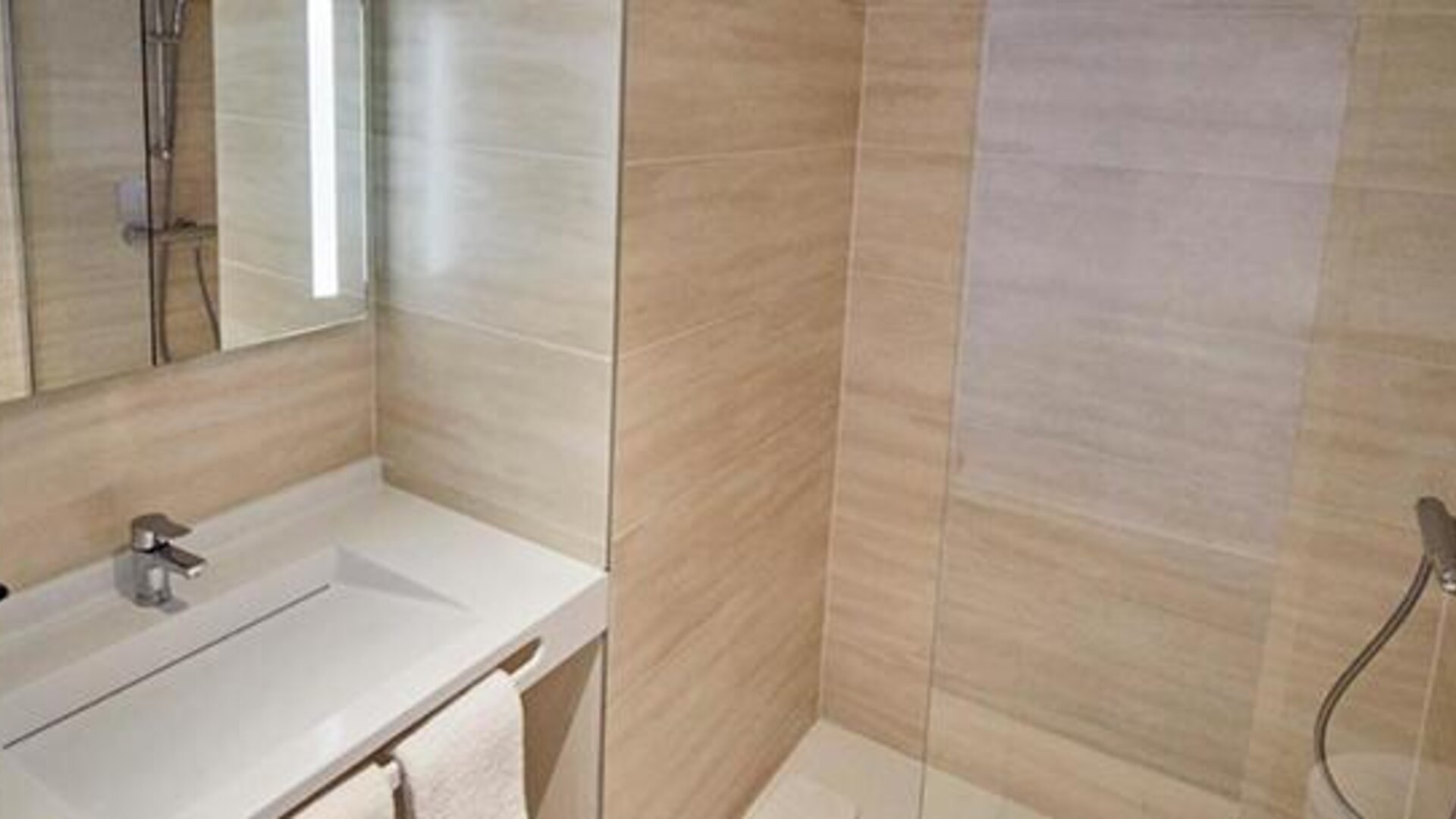 Kyriad Combs La Ville Sénart