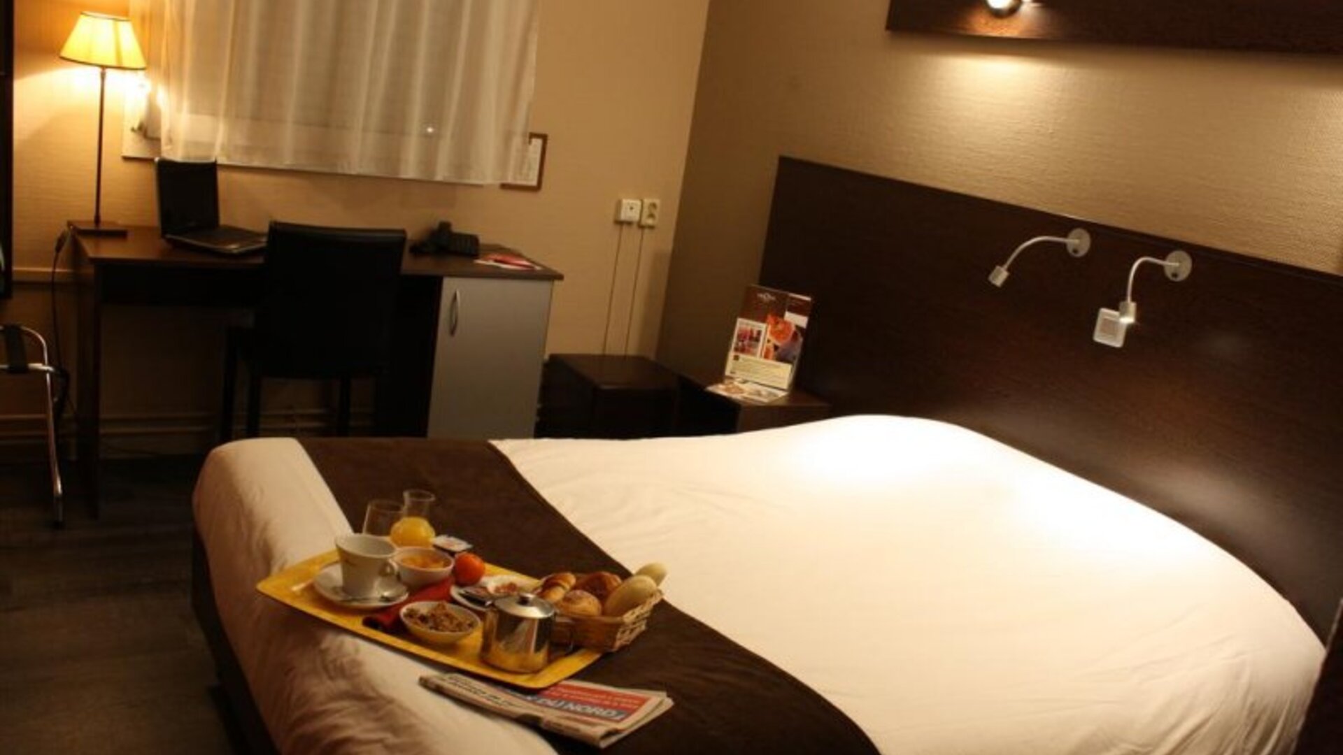 The Originals City Ascotel