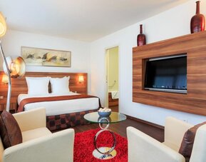 Hotel Gatsby By Happyculture