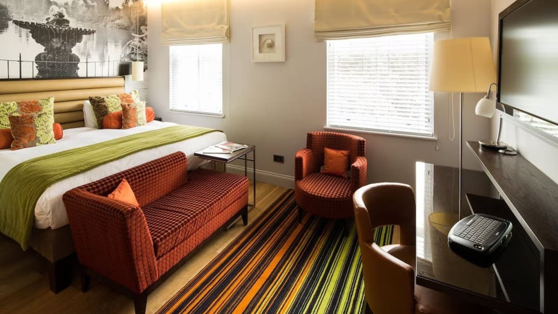 Bright and spacious day use room with work desk at Hotel Indigo London Paddington,