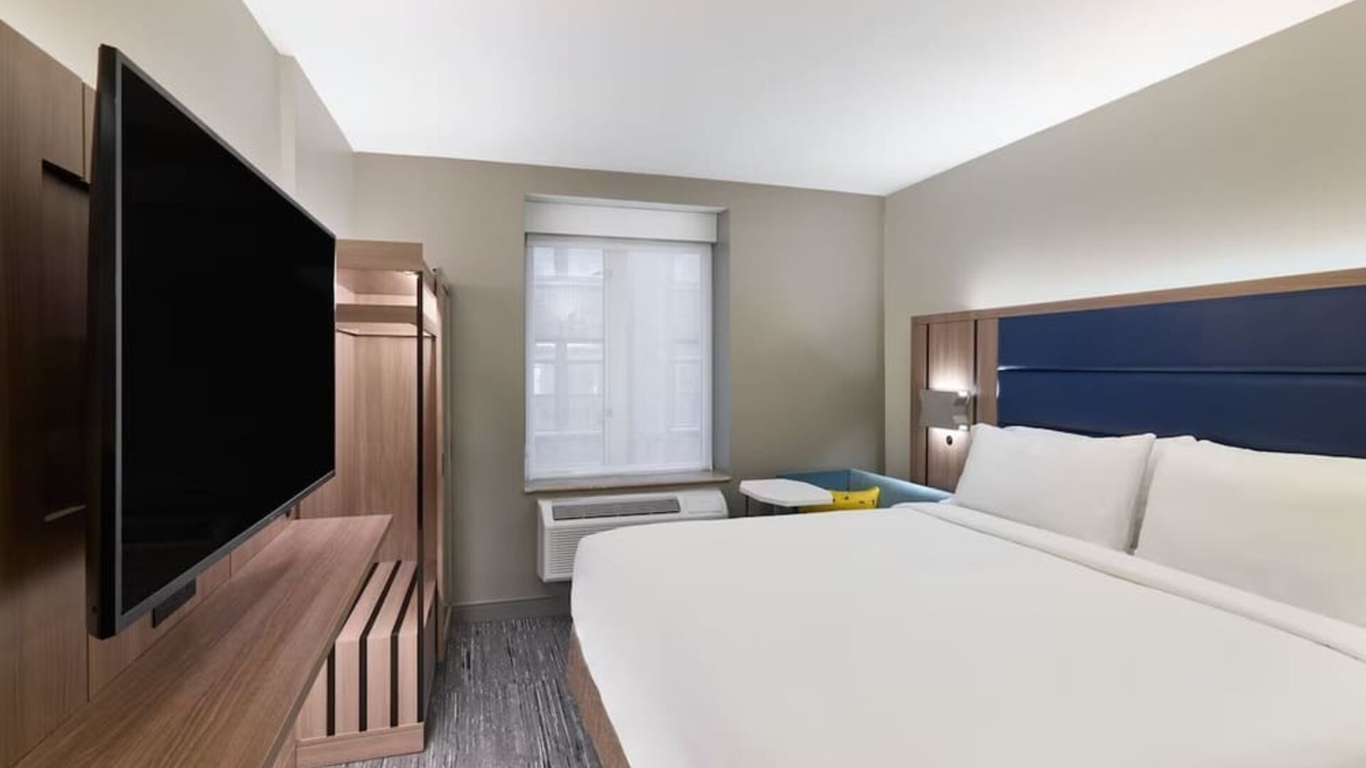 Day use room at Holiday Inn Express New York City - Chelsea.