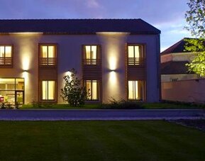 Hôtel Les herbes folles