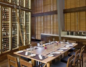 Dining area at The Bostonian Boston, A Millennium Hotel.