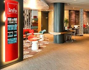 Hôtel Ibis Marne-la-Vallée Noisy