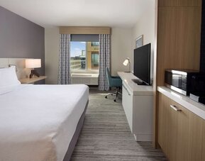 Day use room with work desk at Hilton Garden Inn Queens/JFK Airport.